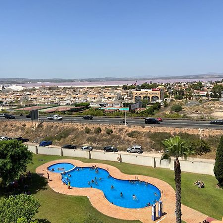 Nice And Central Apartment Torrevieja Exterior photo