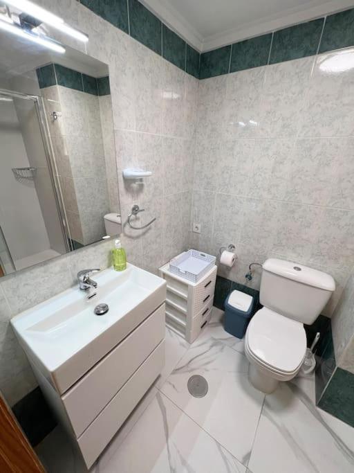 Nice And Central Apartment Torrevieja Exterior photo
